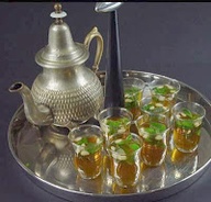 Hora del té en Tanger, Marruecos